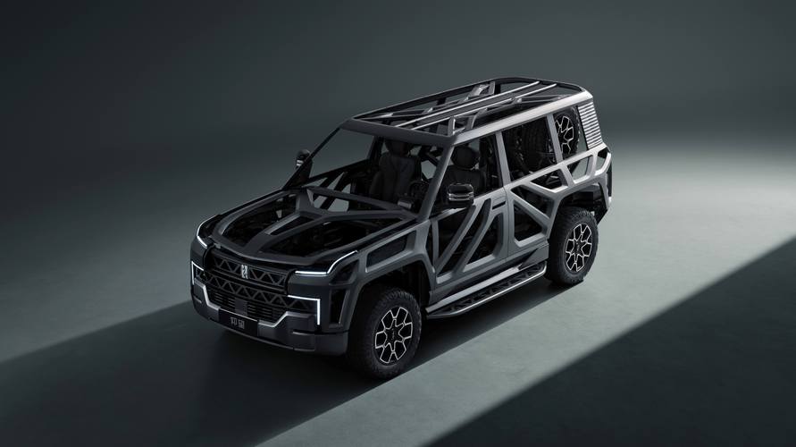 广州70仰望U8硬派越野的科技魅力，国能汽车对传统燃油车市场的冲击